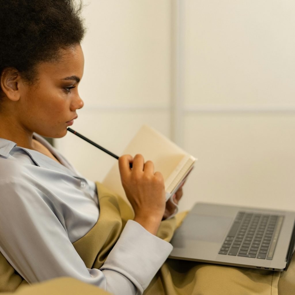 18421I will provide fast typing and data entry services