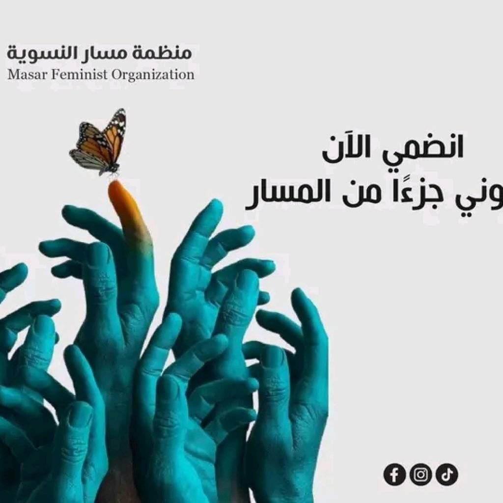 34590I will be your social media designer